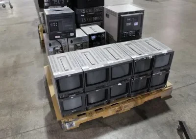 Av Equipment Electronics A.D Hennick (7)
