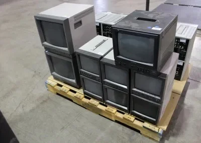 Av Equipment Electronics A.D Hennick (8)