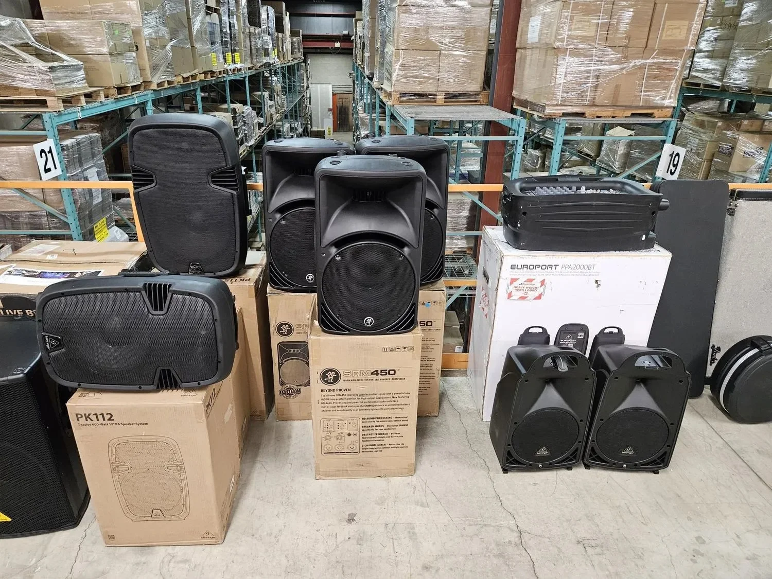 Music Gear & Consumer Electronics (8)