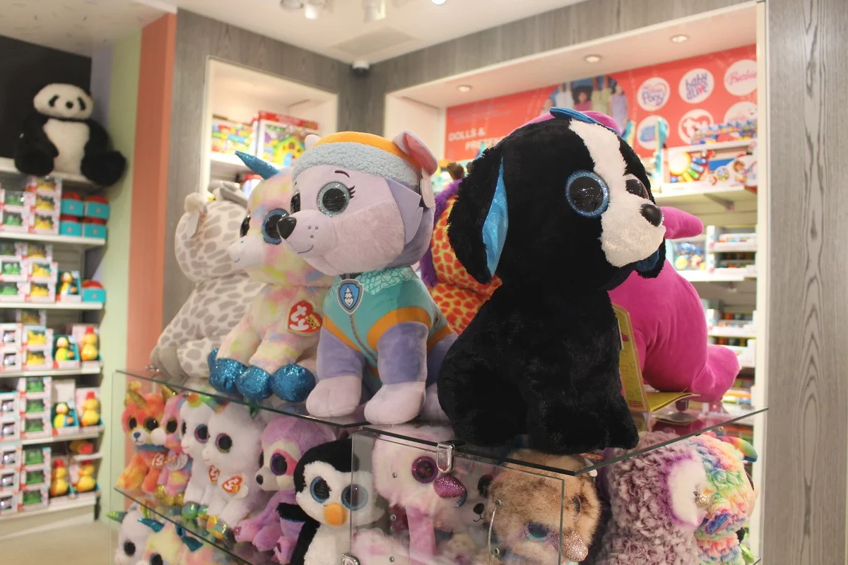 Toys, Toys, Toys Highlights A.D Hennick (3)