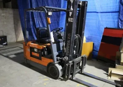 Warehouse Distribution Electronics Highlights A.D Hennick (2)